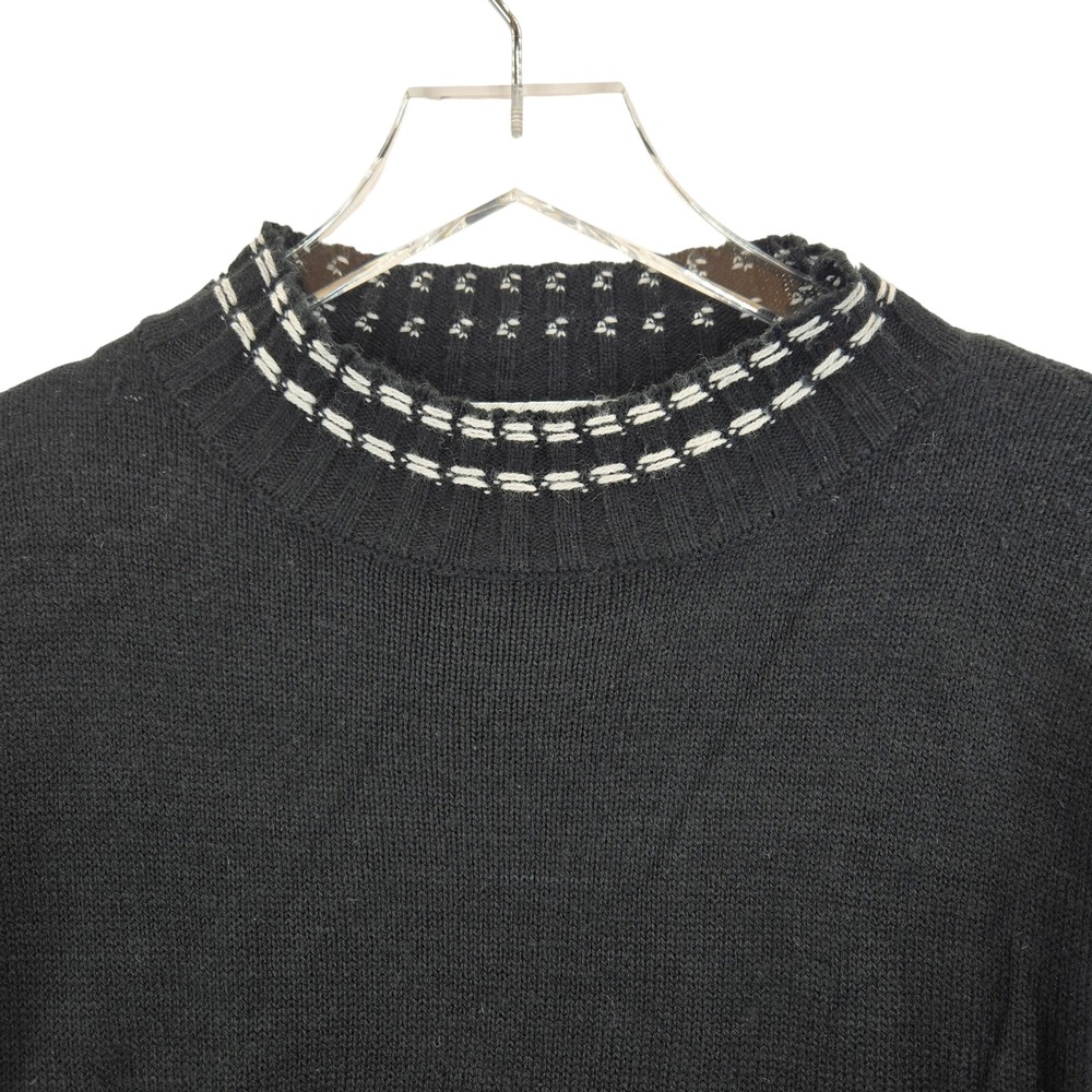 Sweet Rain Black Mock Neck Cropped Sweater with White Contrast Stitching Size S - Picture 2 of 10